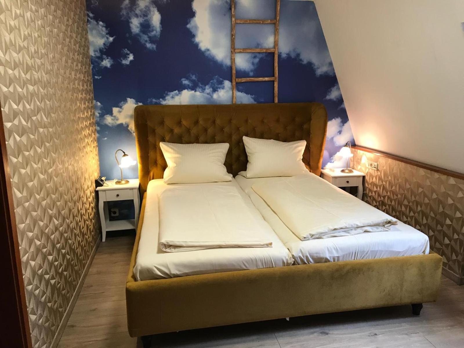 Hotel & Restaurant Sonnenhoefle Sommerhausen Ngoại thất bức ảnh